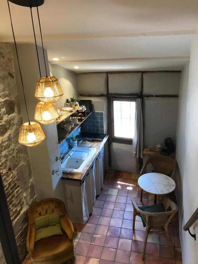 Le Pigeonnier Du Beffroi Bruniquel Exterior foto
