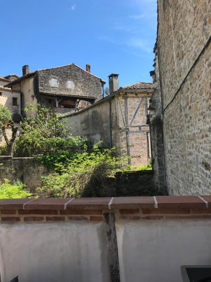 Le Pigeonnier Du Beffroi Bruniquel Exterior foto